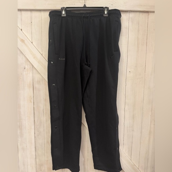 Nike Lebron Other - 🔥 Nike LeBron Standard Issue Therma-FIT Tearaway Trousers – XL – Black – NWT